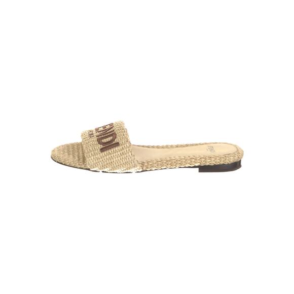 Fendi Shoes - Fendi - Signature Raffia Slides